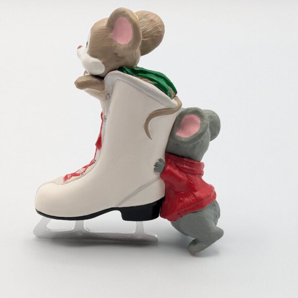 Hallmark Keepsake Friendly Push 1994, Vintage Ice Skating Christmas Ornament - Picture 5 of 11